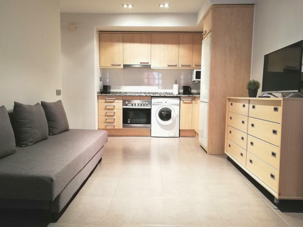 Mazi Apartments Nest 마타로 외부 사진