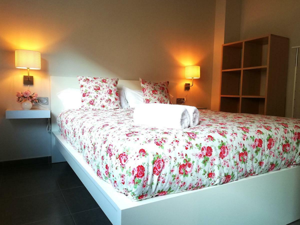 Mazi Apartments Nest 마타로 외부 사진